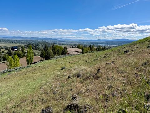  in Klamath Falls OR Plum Hill Road #Lot 702 5.jpg