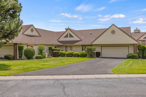 Condominium in Klamath Falls OR 9330 St Andrews Circle.jpg