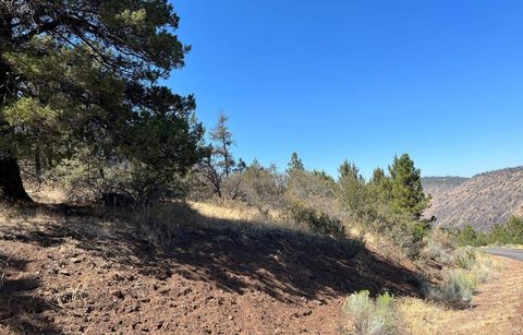  in Klamath Falls OR Lot 56 Peregrine Heights.jpg