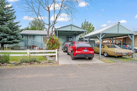 Mobile Home in Klamath Falls OR 4647 Winter Avenue #SPC 65.jpg