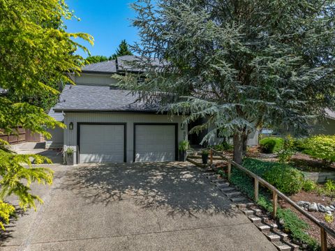 Single Family Residence in Grants Pass OR 809 NE Oregon Avenue.jpg