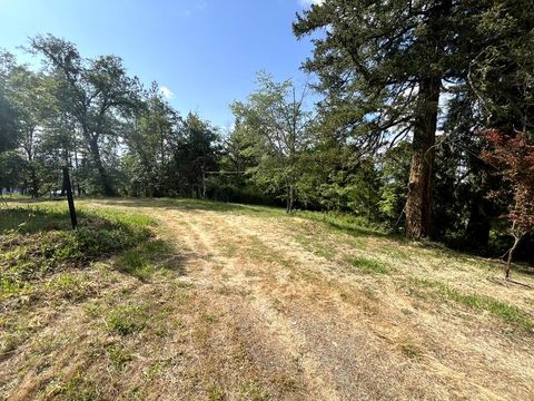  in Grants Pass OR 4493 Jerome Prairie Road.jpg