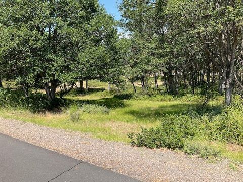  in Klamath Falls OR Coopers Hawk Road #Lot 881.jpg