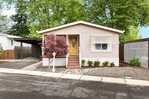 Mobile Home in Jacksonville OR 1055 N 5th Street #45.jpg