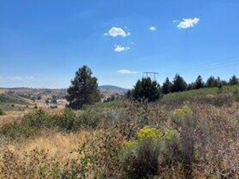  in Klamath Falls OR Lot 78 Peregrine Heights.jpg