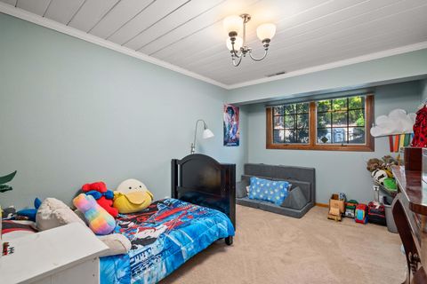 Single Family Residence in Grants Pass OR 240 NE Scenic Drive 26.jpg