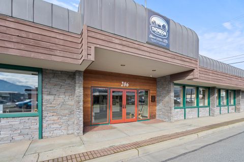  in Grants Pass OR 206 NE 7th Street.jpg