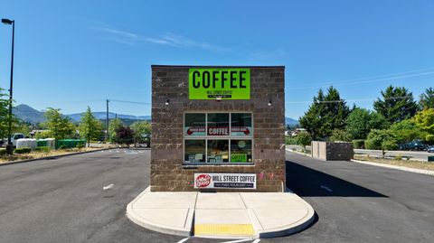  in Grants Pass OR 101 NE Mill Street.jpg