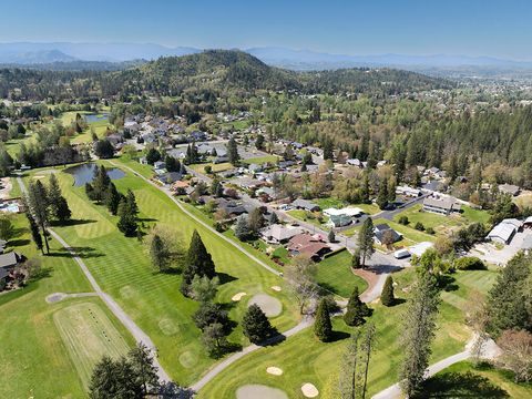 Single Family Residence in Grants Pass OR 175 Morris Lane 37.jpg