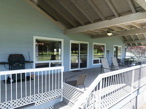 Single Family Residence in Grants Pass OR 175 Morris Lane 22.jpg