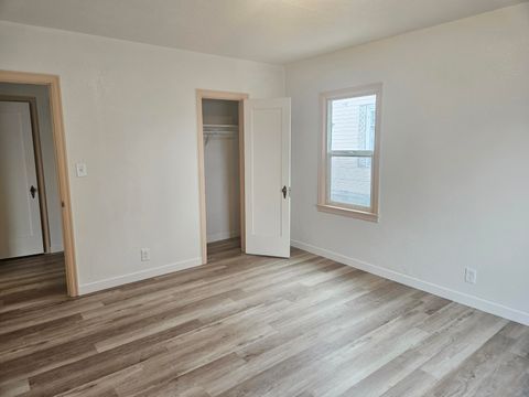Single Family Residence in Klamath Falls OR 2115 Vine Avenue 7.jpg