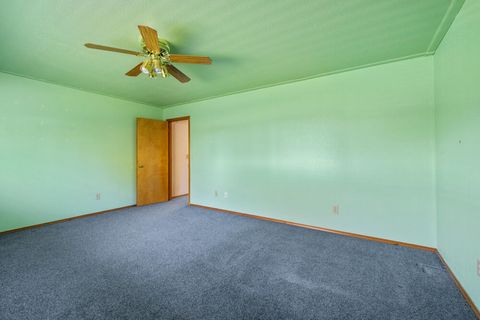 Single Family Residence in Klamath Falls OR 6726 Verda Vista Drive 32.jpg