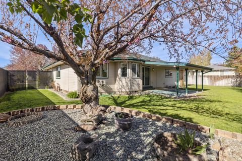 Single Family Residence in Klamath Falls OR 6726 Verda Vista Drive 48.jpg