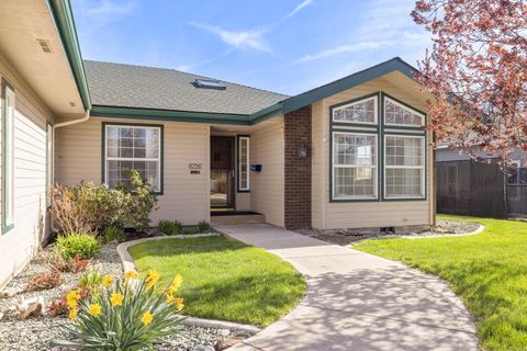Single Family Residence in Klamath Falls OR 6726 Verda Vista Drive 7.jpg