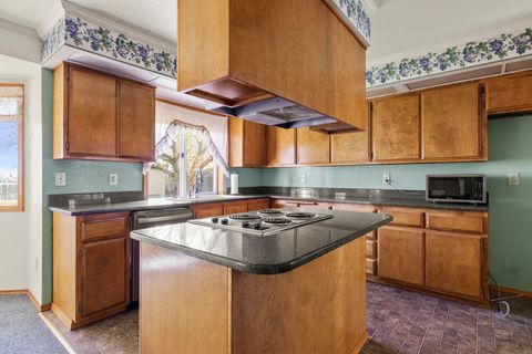 Single Family Residence in Klamath Falls OR 6726 Verda Vista Drive 18.jpg
