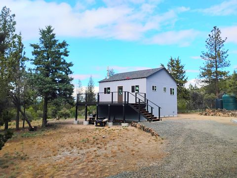 Single Family Residence in Beatty OR 48070 Partin Drive.jpg