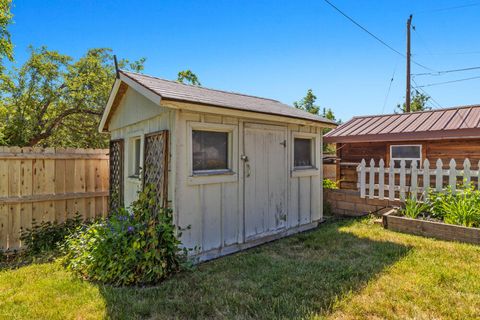 Single Family Residence in Klamath Falls OR 536 Delta Street 46.jpg