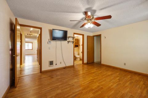Single Family Residence in Klamath Falls OR 536 Delta Street 28.jpg