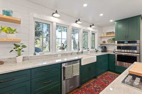 Single Family Residence in Grants Pass OR 4500 Leonard Road 23.jpg