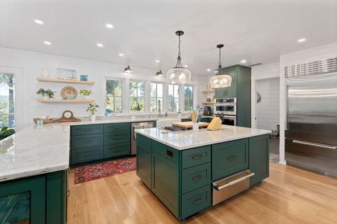 Single Family Residence in Grants Pass OR 4500 Leonard Road 21.jpg