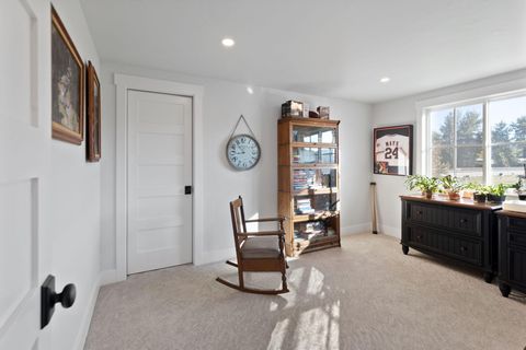 Single Family Residence in Grants Pass OR 4500 Leonard Road 44.jpg