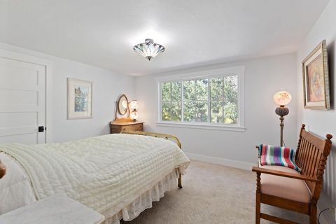Single Family Residence in Grants Pass OR 4500 Leonard Road 42.jpg