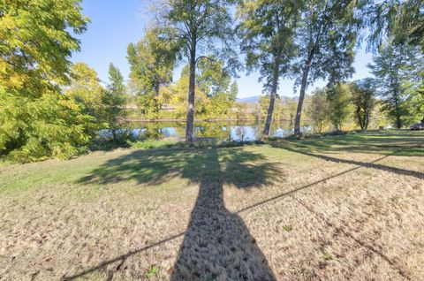 Single Family Residence in Grants Pass OR 4500 Leonard Road 65.jpg