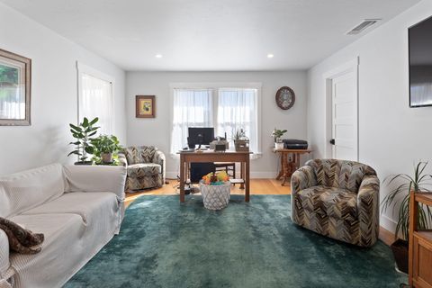 Single Family Residence in Grants Pass OR 4500 Leonard Road 31.jpg