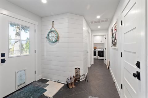 Single Family Residence in Grants Pass OR 4500 Leonard Road 28.jpg