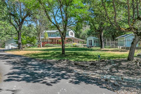 Single Family Residence in Jacksonville OR 245 China Gulch Road.jpg
