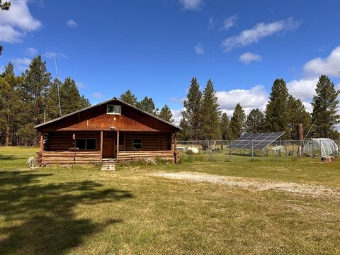Single Family Residence in Sprague River OR 34610 Sprague River Road.jpg