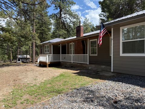 Single Family Residence in Keno OR 16044 OR-66.jpg