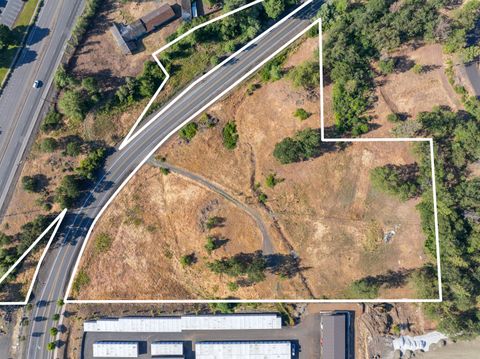Unimproved Land in Eagle Point OR 10569 Hannon Road.jpg