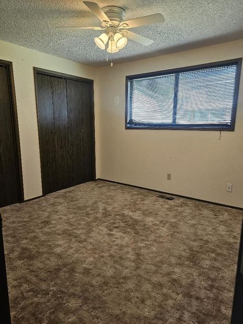 Quadruplex in Klamath Falls OR 3617 La Marada Way #3617,3621,3625,3629 10.jpg