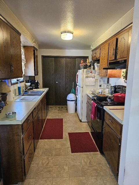 Quadruplex in Klamath Falls OR 3617 La Marada Way #3617,3621,3625,3629 24.jpg
