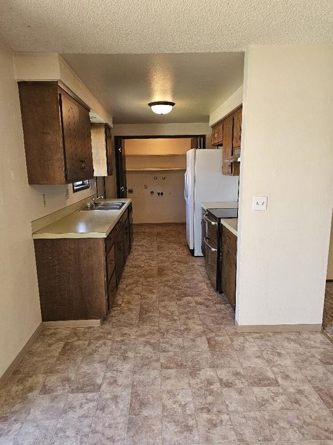 Quadruplex in Klamath Falls OR 3617 La Marada Way #3617,3621,3625,3629 13.jpg