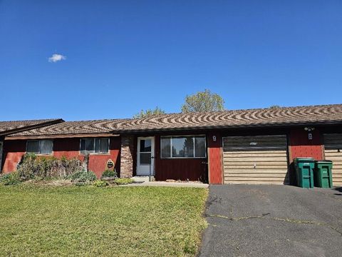 Quadruplex in Klamath Falls OR 3617 La Marada Way #3617,3621,3625,3629 44.jpg