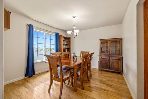 Single Family Residence in Klamath Falls OR 3934 El Cerrito Way 13.jpg