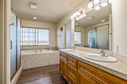 Single Family Residence in Klamath Falls OR 3934 El Cerrito Way 30.jpg