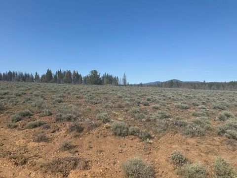  in Sprague River OR Oak Rock Way.jpg
