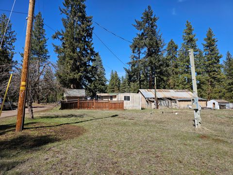 Single Family Residence in Keno OR 10773 Powell Road 14.jpg