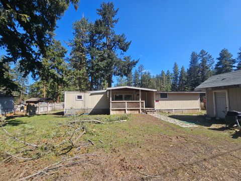 Single Family Residence in Keno OR 10773 Powell Road.jpg