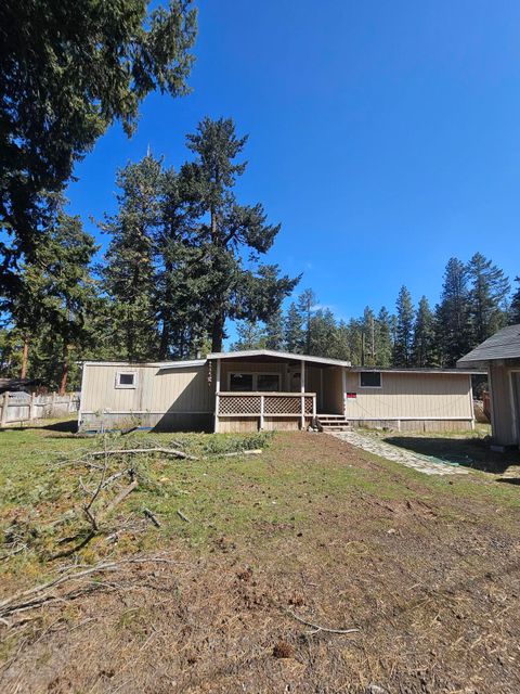 Single Family Residence in Keno OR 10773 Powell Road 3.jpg