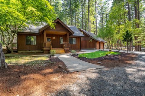 Single Family Residence in Grants Pass OR 155 Daily Lane.jpg