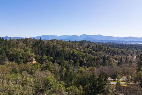  in Grants Pass OR 148 Adams Way.jpg