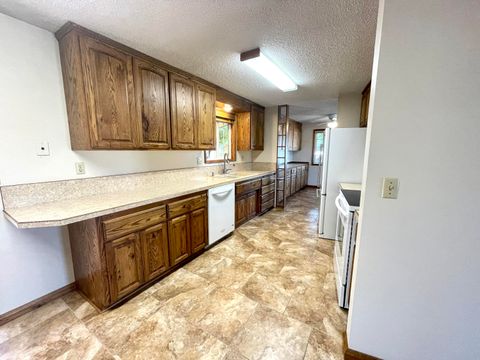 Single Family Residence in Keno OR 15440 Fern Avenue 25.jpg