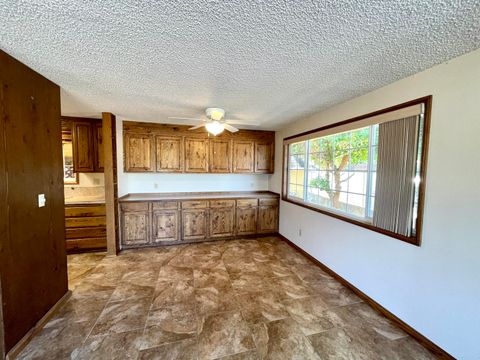 Single Family Residence in Keno OR 15440 Fern Avenue 19.jpg