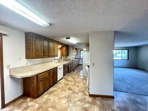 Single Family Residence in Keno OR 15440 Fern Avenue 26.jpg