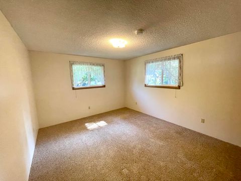 Single Family Residence in Keno OR 15440 Fern Avenue 36.jpg