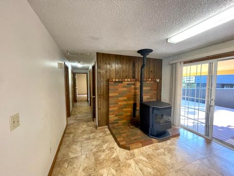 Single Family Residence in Keno OR 15440 Fern Avenue 28.jpg